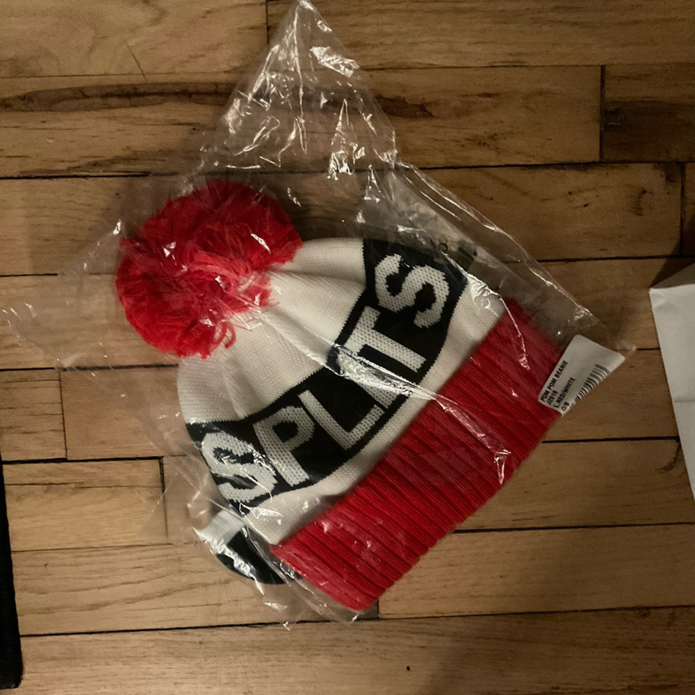 Splits 59 Winter Pom-Pom Beanie